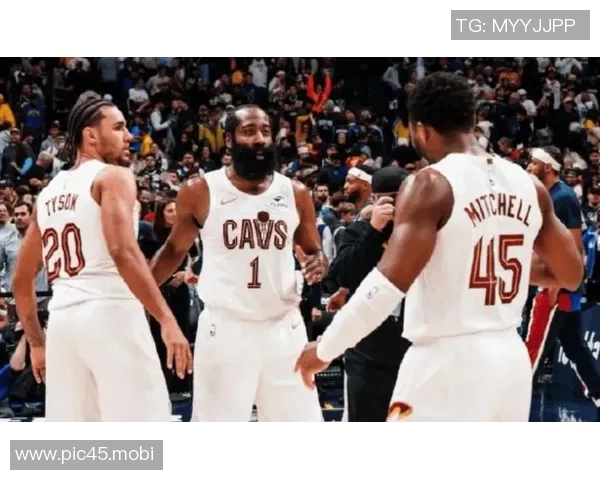 阿特金森谈米切尔哈登组合：没有轮流单打 更多是围绕团队体系打